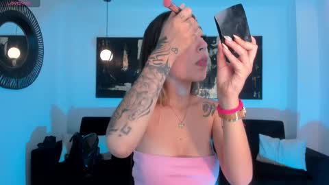 Tara Lawrence online show from March 9, 11:25 pm