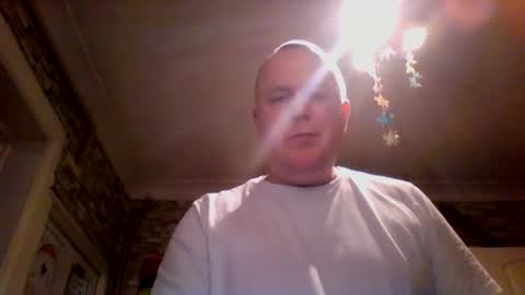 tarasan123 online show from December 31, 3:31 pm