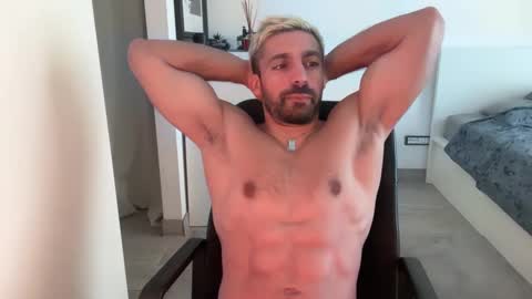 tarquit8 online show from September 28, 2:59 pm