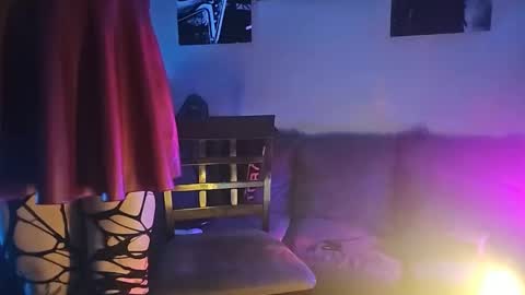 tashaclouds online show from June 3, 9:34 am