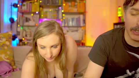 Vivian  Clark online show from February 17, 8:38 pm