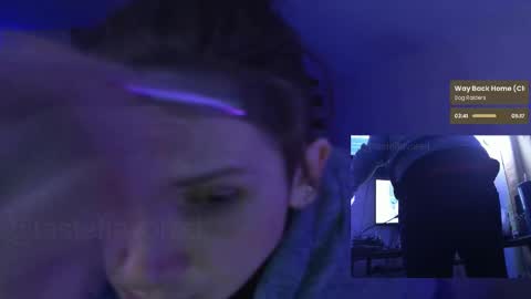 Snapshot of tasteflavored_femboy chatting on February 20, 10:48 pm Taste online show from February 20, 10:48 pm