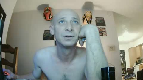 Tatdguy42 online show from February 13, 2:26 am