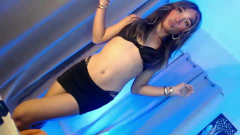 ANDREA online show from July 7, 4:33 pm