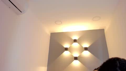 Snapshot of tatii_moon chatting on October 19, 3:55 am Tati online show from October 19, 3:55 am