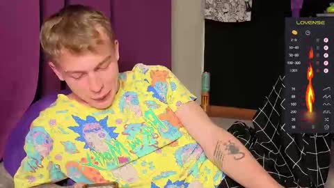 Alex but u can call me Theo online show from October 4, 4:27 pm