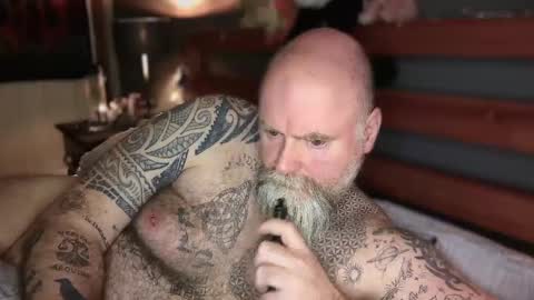 Tattooeddilf 01 online show from October 31, 10:21 pm