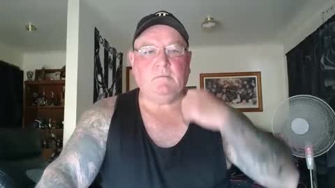 tattzsexy online show from February 2, 1:36 am