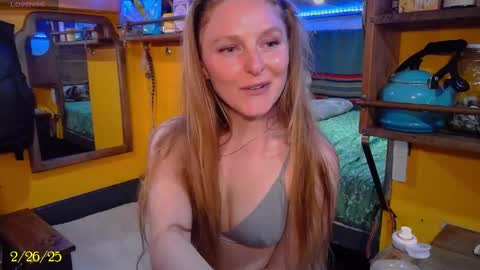 Snapshot of tatum__kahlo chatting on February 26, 11:52 pm TATUM ALL MY LINKS online show from February 26, 11:52 pm
