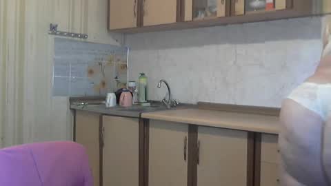 tatyanka_ online show from September 24, 9:38 am