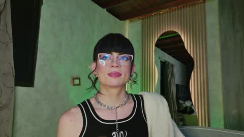 taurito___ online show from December 16, 12:07 am