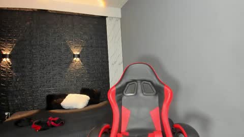  T A U R U S  online show from January 17, 10:24 am