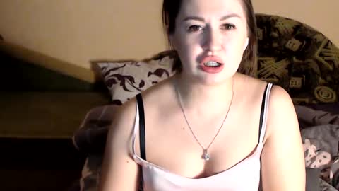 Taya online show from March 10, 10:45 pm