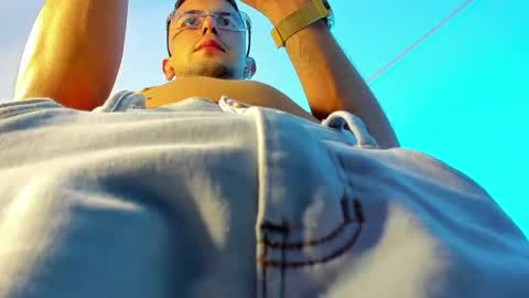 tayer_bennet online show from September 25, 5:03 am