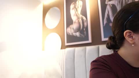 Teylor  Kim online show from December 18, 5:08 pm