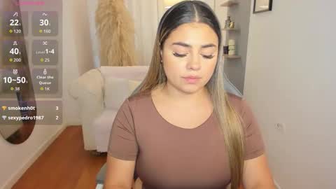 Taylor online show from March 11, 7:39 pm