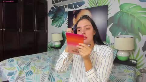Snapshot of taylor_sweet_605214 chatting on October 6, 7:53 pm Taylor Sweet online show from October 6, 7:53 pm