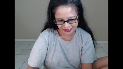 Snapshot of taylorlove696 chatting on February 28, 10:17 pm taylorlove696 online show from February 28, 10:17 pm