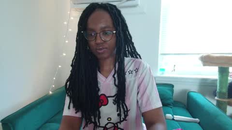 Taylor online show from March 31, 3:56 pm