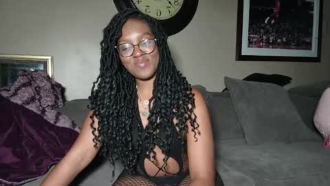 Taylor online show from October 10, 4:29 am