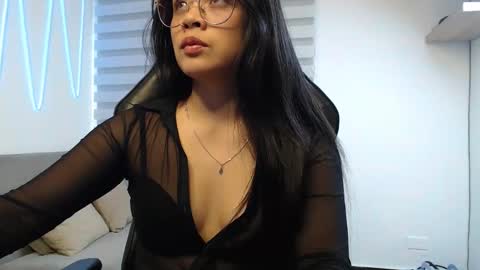 Snapshot of team_dinamite69 chatting on October 15, 5:58 pm DYNAMITE DUO69 online show from October 15, 5:58 pm