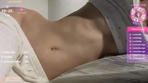 Em online show from February 5, 9:18 pm