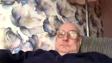 Mark online show from September 22, 2:43 pm