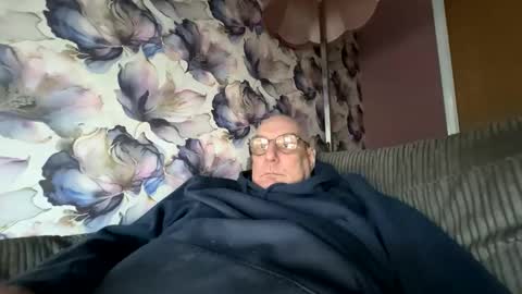 Mark online show from January 12, 3:19 pm