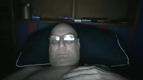 Mark online show from December 13, 9:10 pm