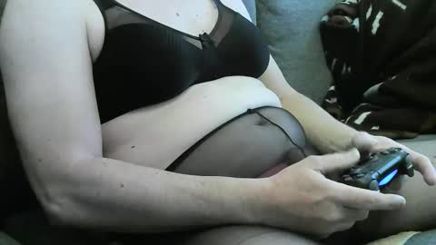 Chris online show from March 8, 8:18 am