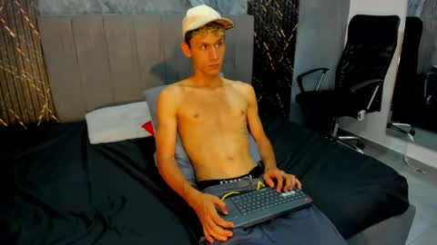 Tedy online show from April 21, 7:21 pm