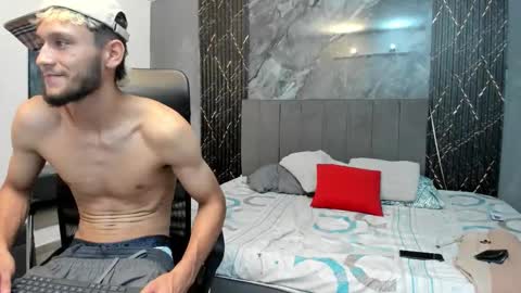 Tedy online show from March 15, 11:30 pm