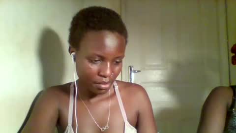 Snapshot of tee_kaicy chatting on December 24, 7:00 pm kaicy online show from December 24, 7:00 pm