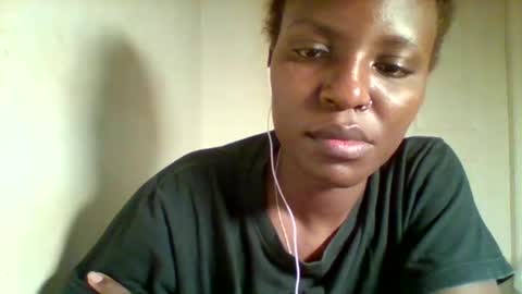 Snapshot of tee_kaicy chatting on December 25, 11:53 pm kaicy online show from December 25, 11:53 pm