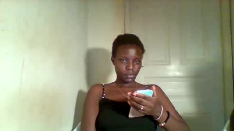 Snapshot of tee_kaicy chatting on December 27, 10:34 am kaicy online show from December 27, 10:34 am