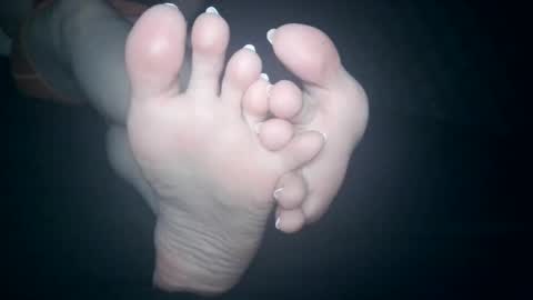 Viv West online show from October 23, 4:58 am