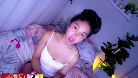 temptessa20 online show from November 23, 7:39 am