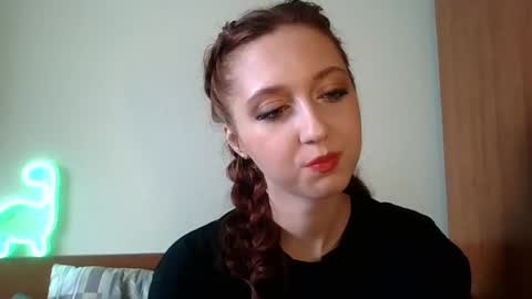 Snapshot of temptingvision chatting on March 5, 11:38 am temptingvision online show from March 5, 11:38 am