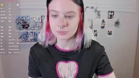  Sue  online show from November 7, 2:52 pm