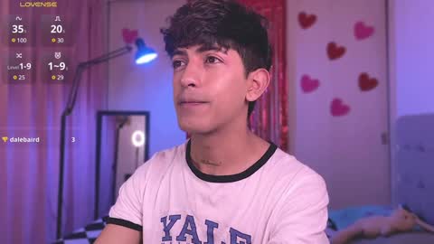 Snapshot of teobrowny_ chatting on February 6, 3:20 pm teo brown Independent model online show from February 6, 3:20 pm