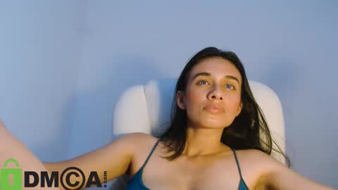 Lisa online show from December 18, 9:43 pm