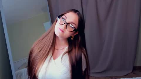 Julia online show from February 4, 6:12 pm