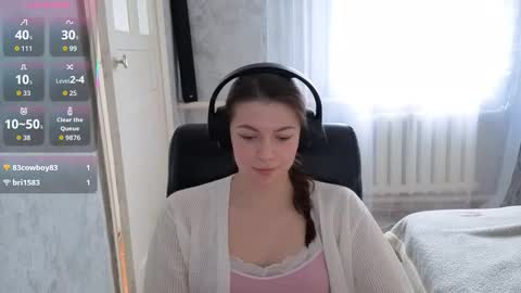 Anny Simpson online show from December 5, 6:12 am