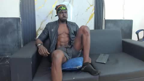 terranze_z online show from November 12, 9:17 pm