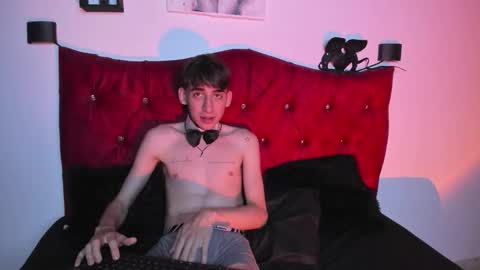 terrygrace online show from November 24, 9:24 pm