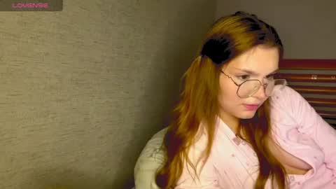 Tessa online show from June 17, 6:35 pm