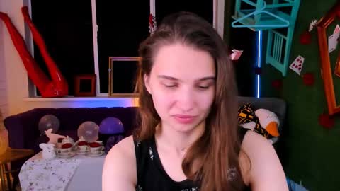 Snapshot of tessamill chatting on September 23, 5:12 am Tessa online show from September 23, 5:12 am