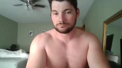 tex007006 online show from April 8, 8:45 pm