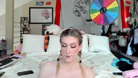 peachy online show from July 21, 9:39 pm