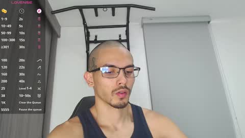 INSTAGRAM   Th1rss online show from February 7, 6:02 pm